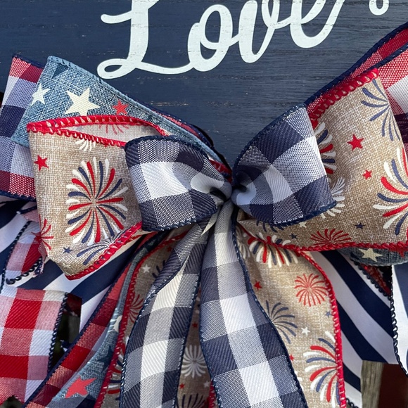 Custom Patriotic 4th of July Wreath - Picture 4 of 9